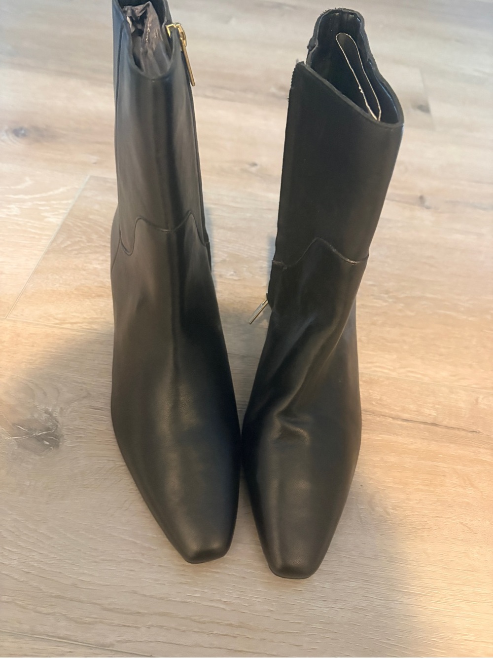 Vince Camuto Black Pointed-Toe Mid-Calf Leather Boots